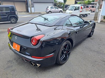 2015 Ferrari CALIFORNIA T — фото 9