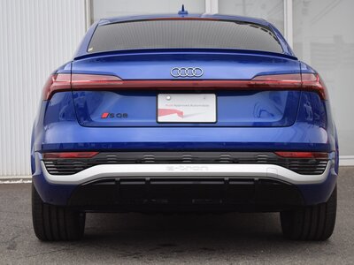 2024 AUDI SQ8 SPORTBACK E-TRON photo 10