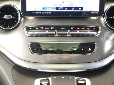 2023 Mercedes-BENZ V-CLASS — миниатюра 15