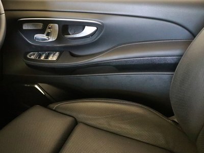 2023 Mercedes-BENZ V-CLASS — миниатюра 17