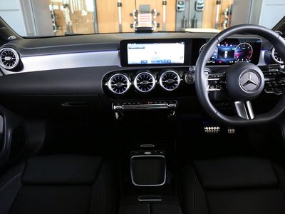 2025 Mercedes-BENZ CLA photo 10