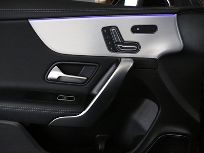 2025 Mercedes-BENZ CLA thumbnail 34