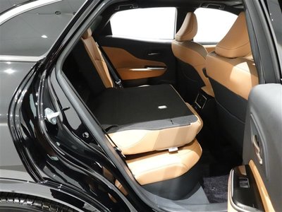 صورة 15 لـ 2024 Toyota CROWN SPORT