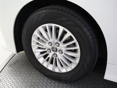 صورة 17 لـ 2025 Toyota ALPHARD