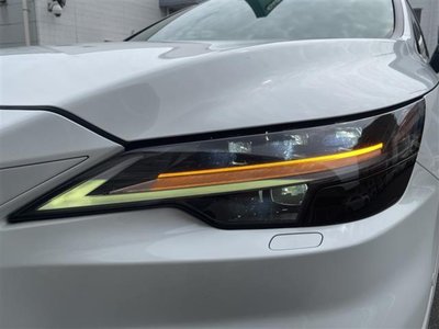 2023 Lexus RX thumbnail 33