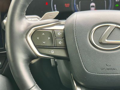 صورة 18 لـ 2023 Lexus NX