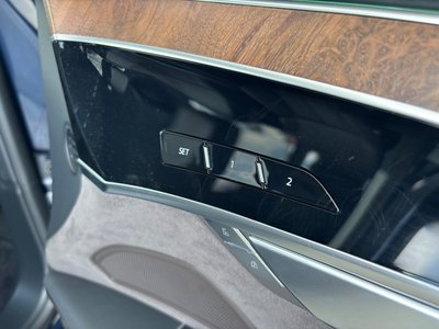 2025 AUDI A8 thumbnail 36