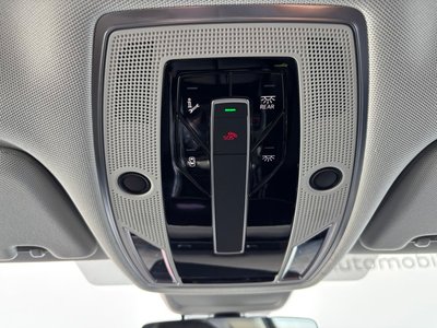 2025 AUDI A8 thumbnail 65
