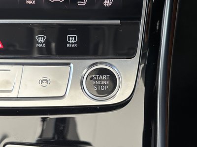 2025 AUDI A8 thumbnail 44