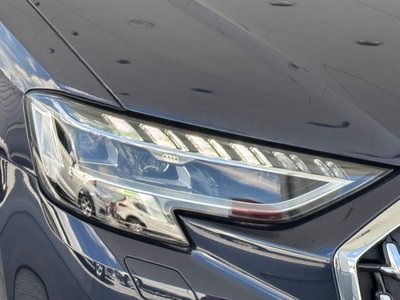 2025 AUDI A8 photo 11