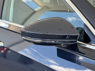 2025 AUDI A8 photo 13