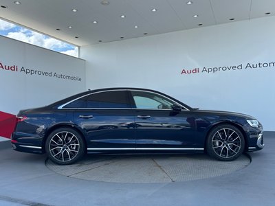 2025 AUDI A8 photo 8