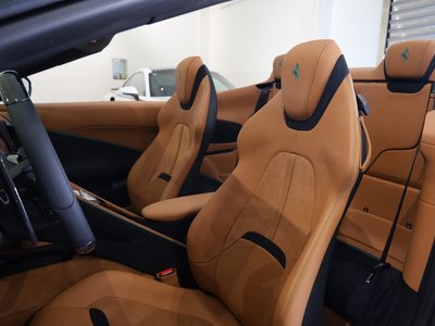 صورة 13 لـ 2024 Ferrari ROMA SPIDER