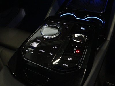 2025 BMW I5 TOURING photo 30