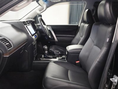 صورة 20 لـ 2023 Toyota LAND CRUISER PRADO