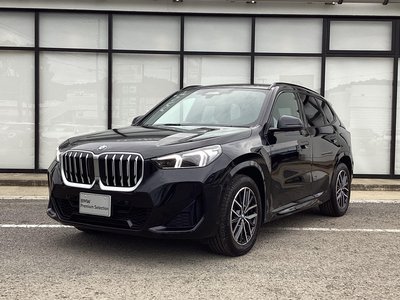 2025 BMW X1 photo 1