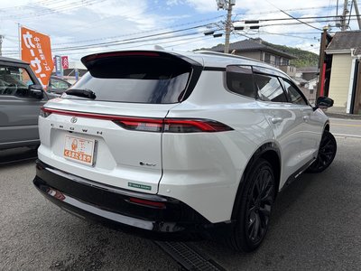 2026 Toyota CROWN ESTATE photo 10