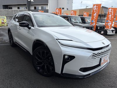 2026 Toyota CROWN ESTATE photo 7