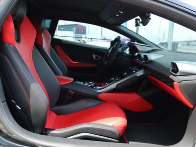 صورة 32 لـ 2015 Lamborghini HURACAN