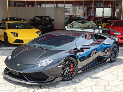 صورة 2 لـ 2015 Lamborghini HURACAN