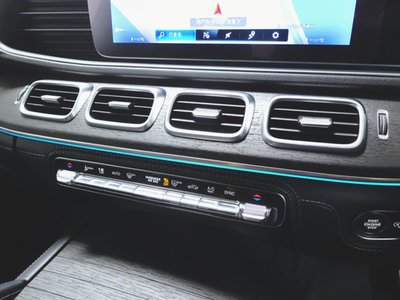 2021 Mercedes-BENZ GLE thumbnail 18