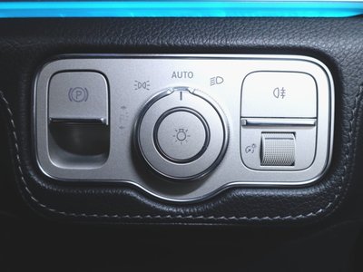 2021 Mercedes-BENZ GLE thumbnail 21