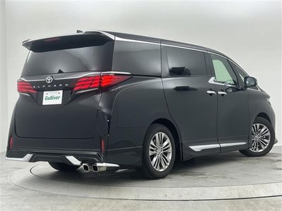 2023 Toyota ALPHARD — фото 37