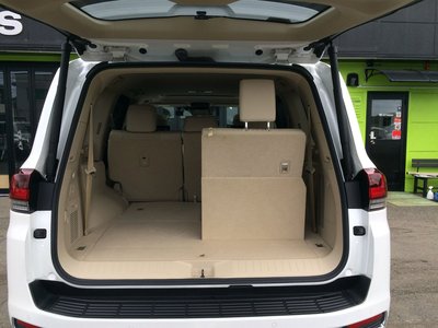 صورة 54 لـ 2023 Toyota LAND CRUISER 300