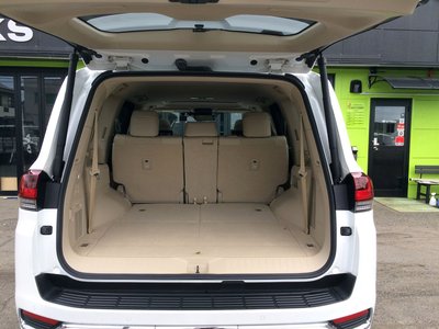 صورة 55 لـ 2023 Toyota LAND CRUISER 300