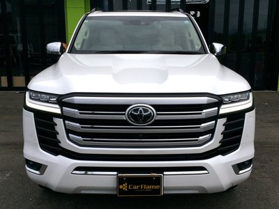 صورة 23 لـ 2023 Toyota LAND CRUISER 300