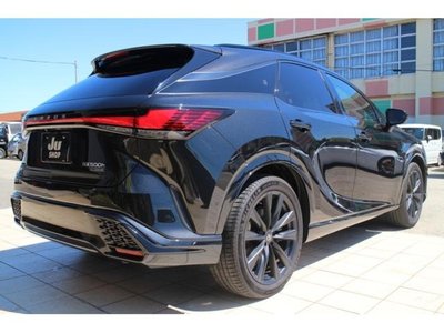 2023 Lexus RX photo 9