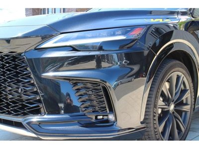 2023 Lexus RX thumbnail 21