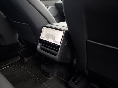 2025 Tesla MODEL Y — миниатюра 66