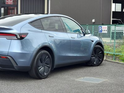 2025 Tesla MODEL Y — миниатюра 103
