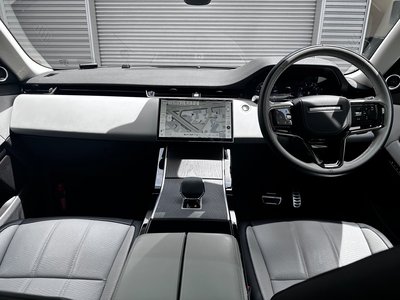 صورة 8 لـ 2024 LAND Rover RANGE ROVER EVOQUE