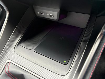 2025 Lexus LBX thumbnail 36