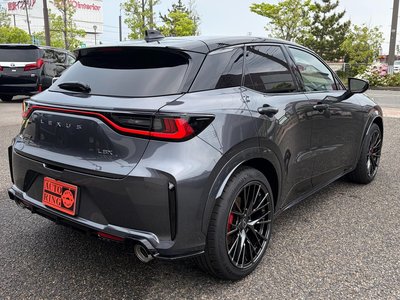 2025 Lexus LBX photo 7