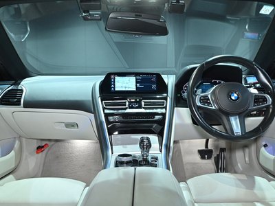 صورة 20 لـ 2019 BMW 8 SERIES
