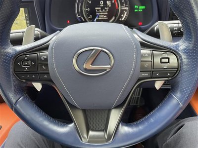 2017 Lexus LC 照片 11