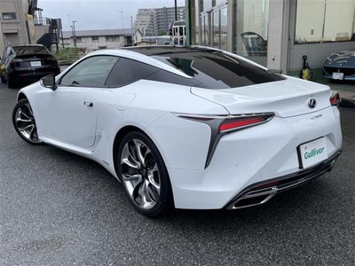 2017 Lexus LC 照片 32