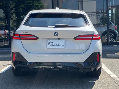 2025 BMW 5 SERIES TOURING 照片 10