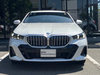 2025 BMW 5 SERIES TOURING 照片 5