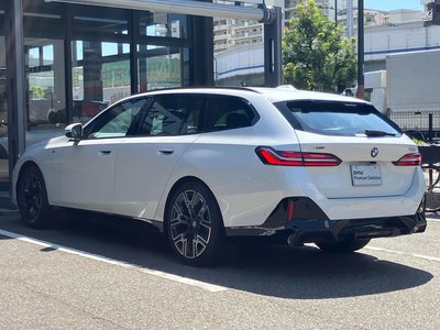 2025 BMW 5 SERIES TOURING 照片 11