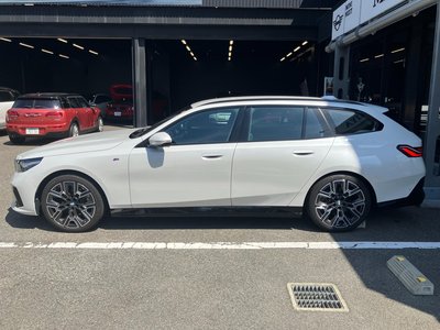 2025 BMW 5 SERIES TOURING 照片 8