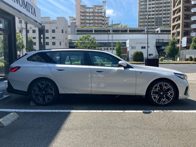 2025 BMW 5 SERIES TOURING 照片 7