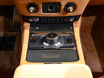 صورة 20 لـ 2021 ROLLS-ROYCE WRAITH
