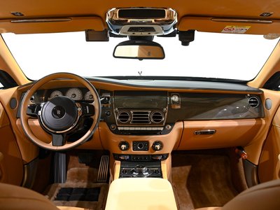 صورة 15 لـ 2021 ROLLS-ROYCE WRAITH