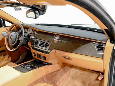 صورة 14 لـ 2021 ROLLS-ROYCE WRAITH