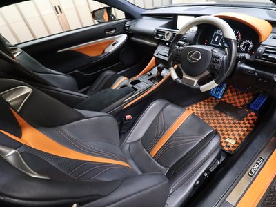 2016 Lexus RC F thumbnail 23