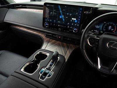 2024 Lexus LM 照片 33